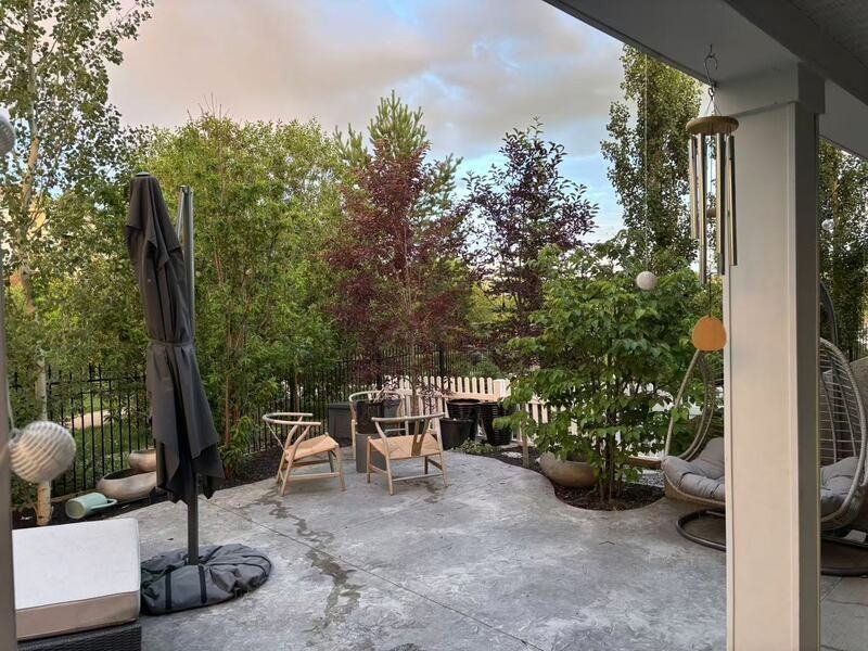 653 178a St Sw - Photo 5 of 33