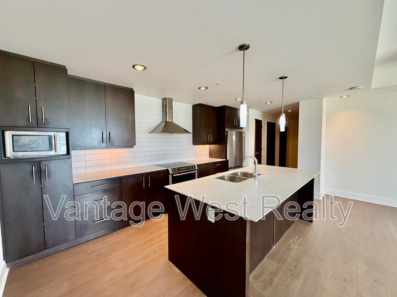 900 Springfield Rd - Photo 2 of 39