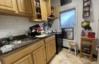 17 Higgins St #3T - Photo 1 of 1