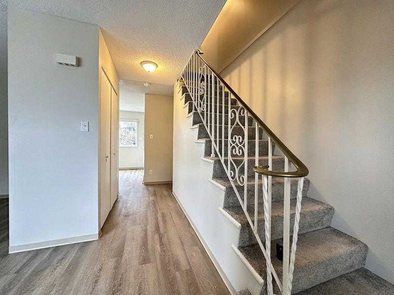 14210 103 Ave Nw - Photo 5 of 26