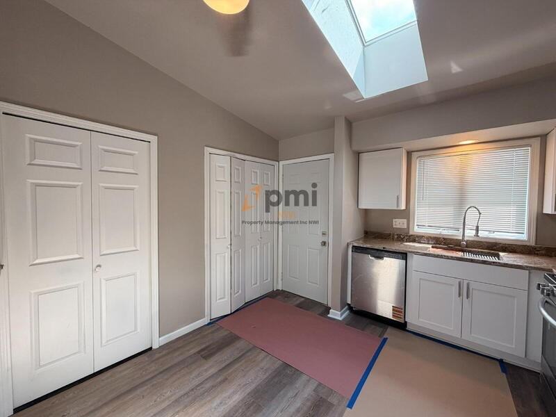 160 Meadows Cir #160 - Photo 6 of 16