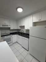 featured image of Mount Auburn St #2D