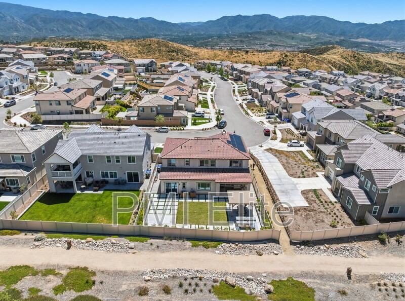 28657 Windbreak Ter - Photo 6 of 45