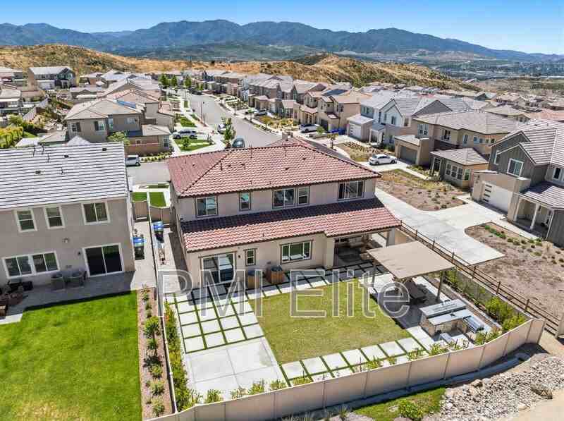 28657 Windbreak Ter - Photo 7 of 45