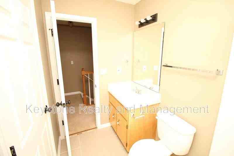 3834 - Photo 6 of 8