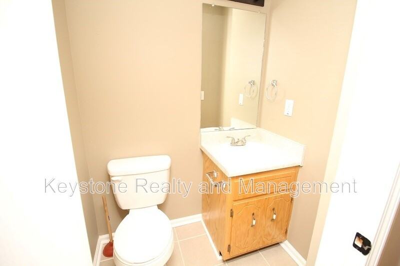 3834 - Photo 7 of 8