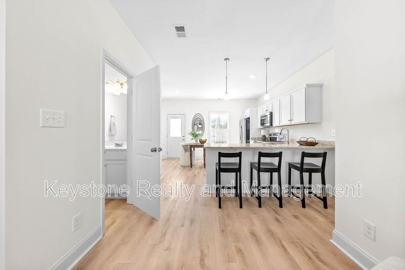 940 Britton Springs Rd - Photo 5 of 15