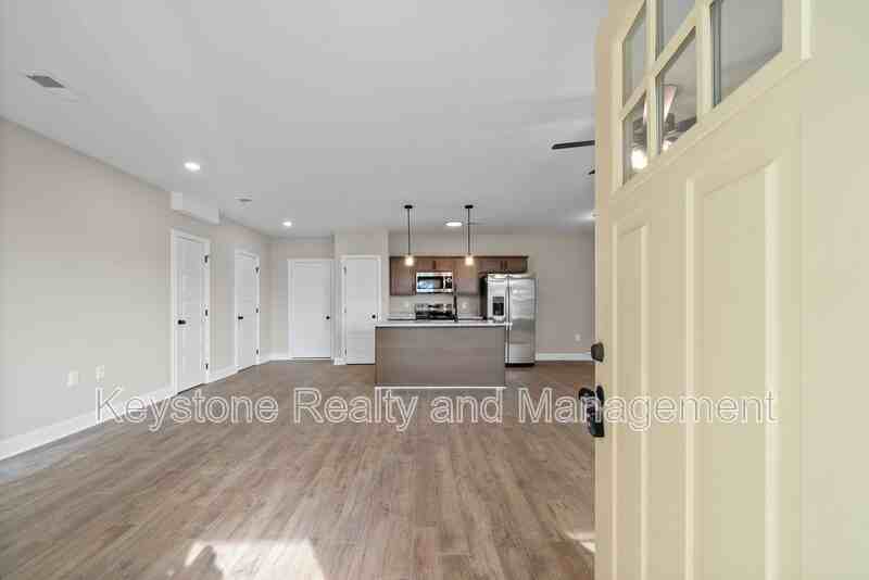 125 Roadrunner Ct #125ROADRU - Photo 2 of 16