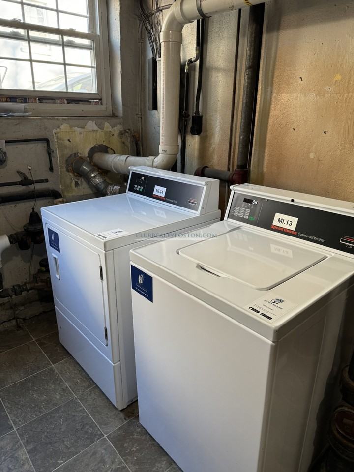 3 Brattle Dr #10 - Photo 2 of 2