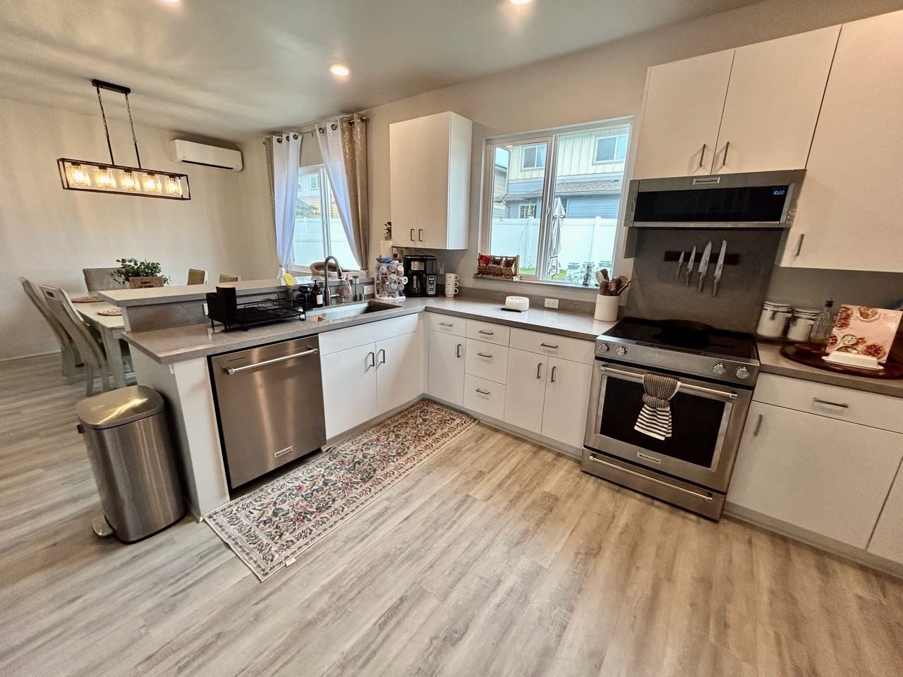 Hokua St #NA - Photo 6 of 30