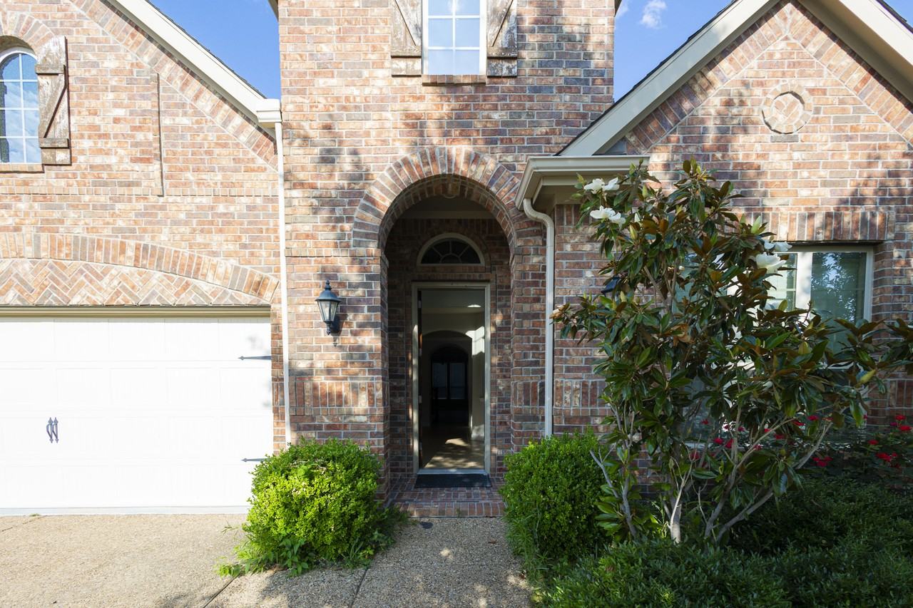 700 Thetford Ln #NA - Photo 3 of 47