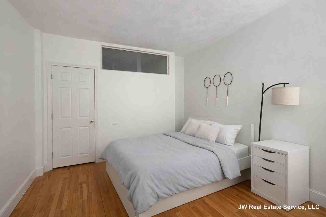213 Chestnut Hill Ave #6 - Photo 6 of 14
