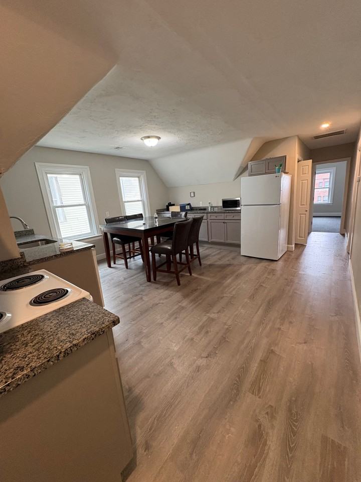 Vernon St #3 - Photo 2 of 9