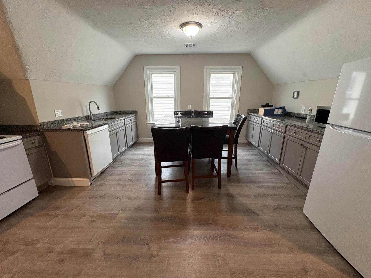 Vernon St #3 - Photo 5 of 9