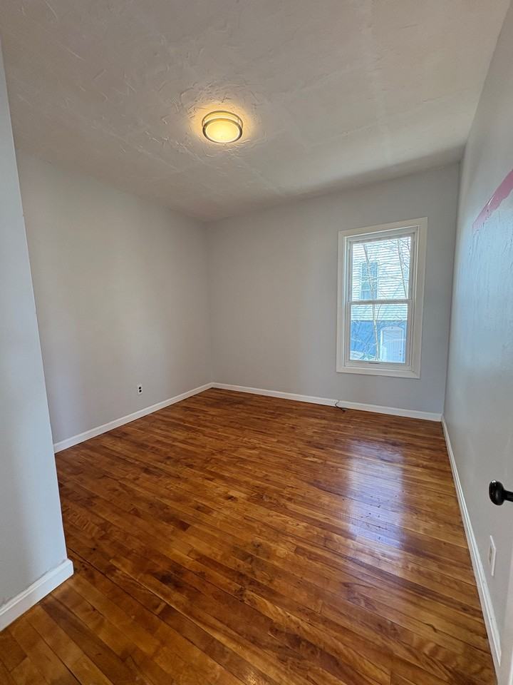 Perkins St #3 - Photo 7 of 13