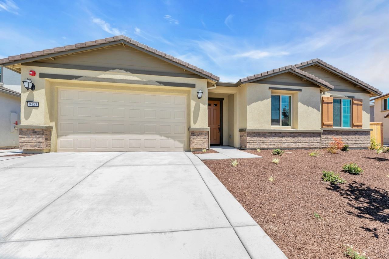 9453 Broxton Ave #NA - Photo 2 of 35