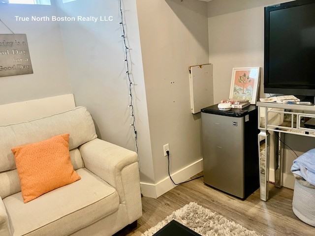 18 Atlantic St #1 - Photo 6 of 20