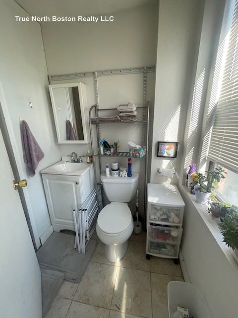 18 Atlantic St #1 - Photo 7 of 20