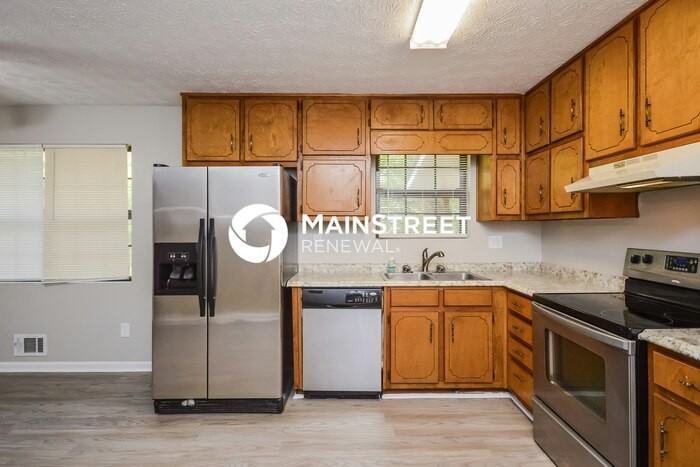 8313 Creek St - Photo 6 of 17
