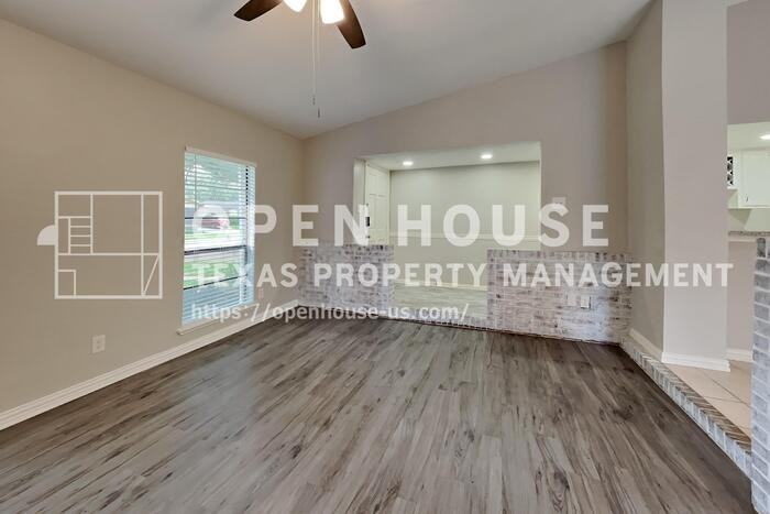 18106 Navajo Trail Dr - Photo 5 of 25