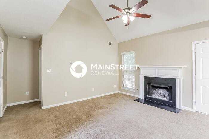 420 Buffington Dr - Photo 4 of 17