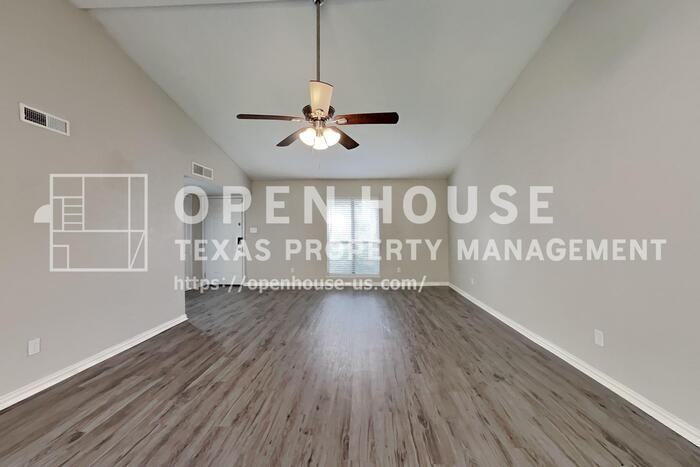 635 Stonewall Dr - Photo 5 of 20