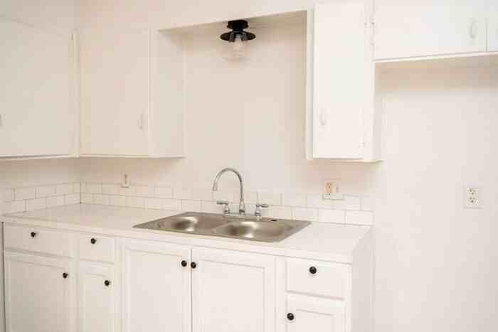 1514 29th Pl #2 - Photo 3 of 9