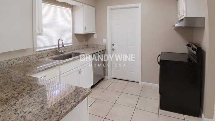 1024 Hallwood Loop - Photo 7 of 23