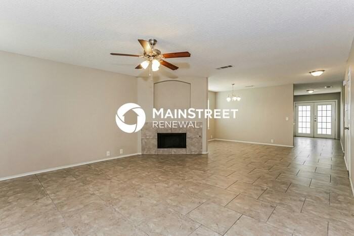 1902 Purdue Dr - Photo 2 of 18