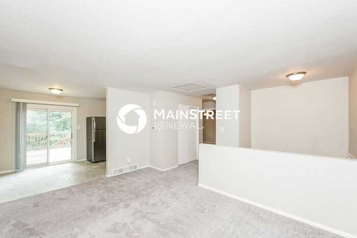 6948 S Dexter St - Photo 5 of 17