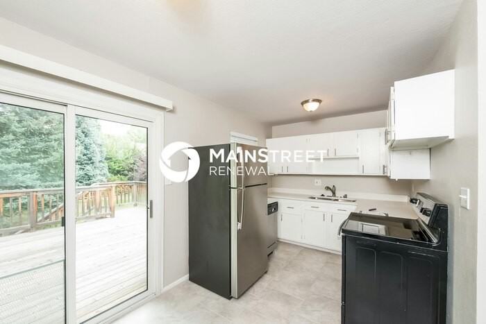 6948 S Dexter St - Photo 7 of 17