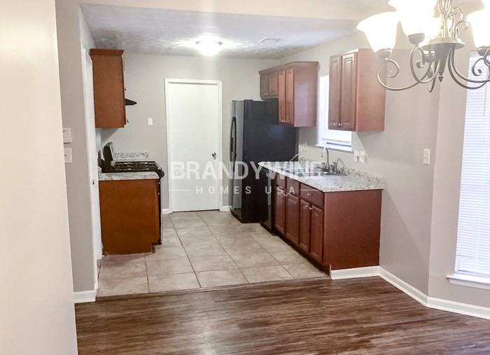 7272 Indian Hill Trl - Photo 5 of 24