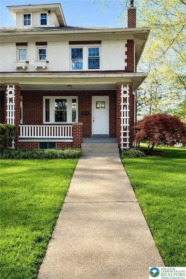 2303 W Allen St - Photo 2 of 42