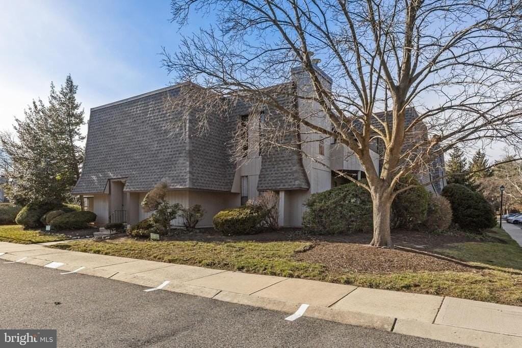 25 S Church Rd #129 - Photo 2 of 26