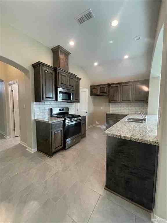 14333 Chalk Ridge Dr - Photo 2 of 19