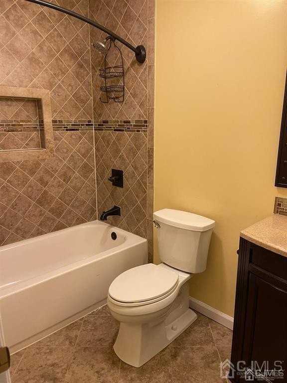 11 Bristol Dr - Photo 4 of 19