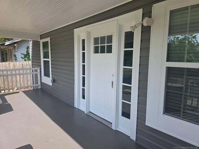 517 N Main St - Photo 3 of 23