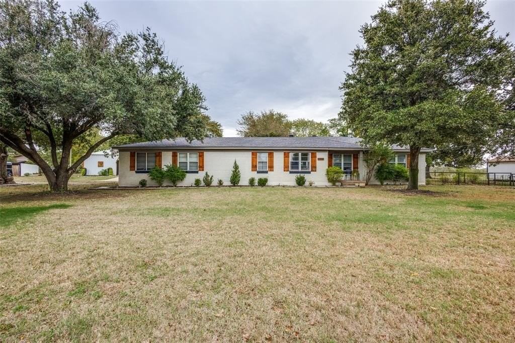 1200 Tipps Rd - Photo 3 of 32