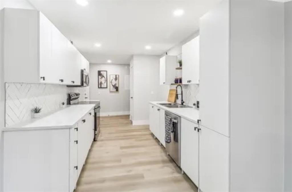 3301 Winderemere Dr - Photo 4 of 24