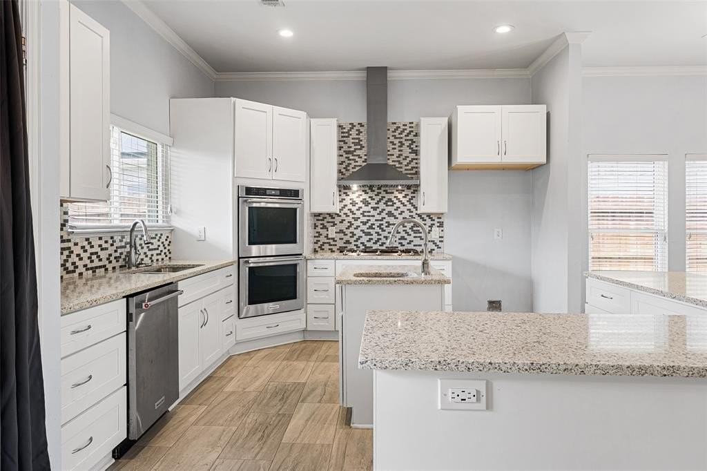 8406 Willowbrook Dr - Photo 7 of 27