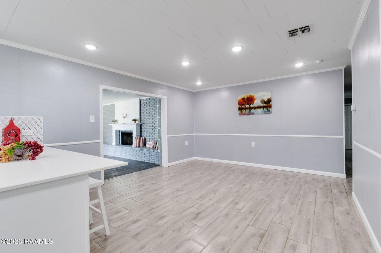 2208 Segura Rd - Photo 4 of 18