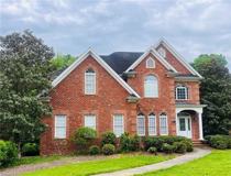 2140 Rossmore Rd - Photo 1 of 1