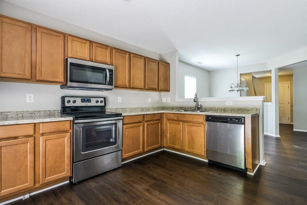 3149 Varcroft Rd - Photo 4 of 15