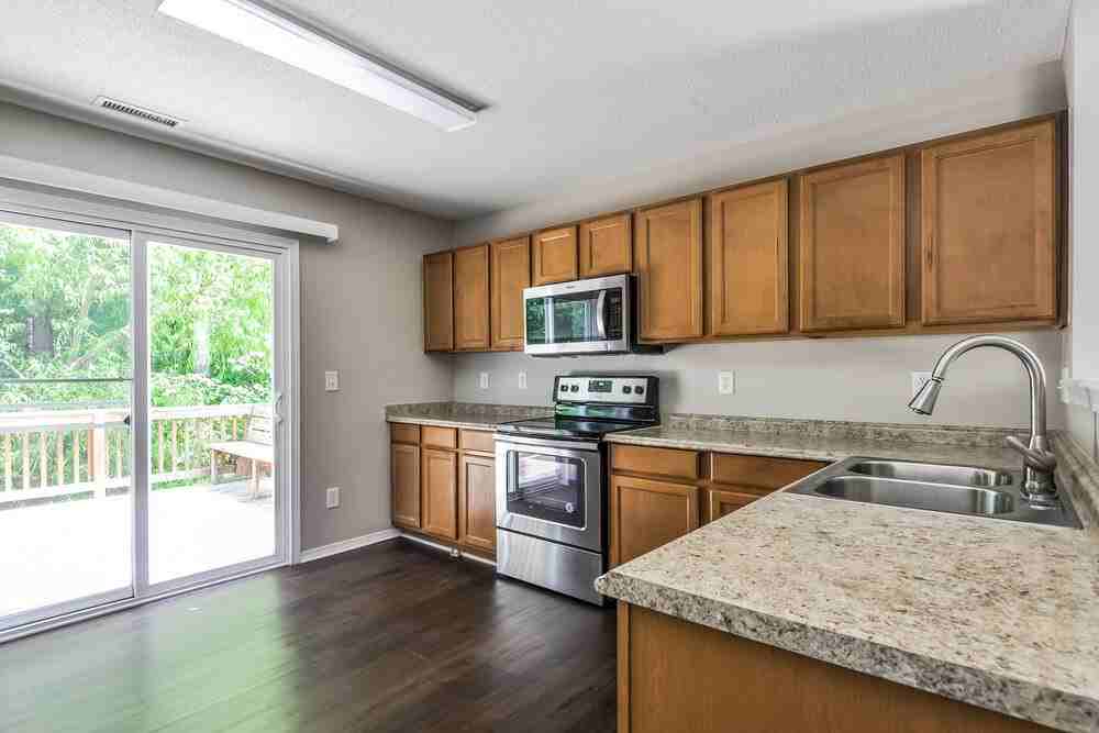 3149 Varcroft Rd - Photo 5 of 15