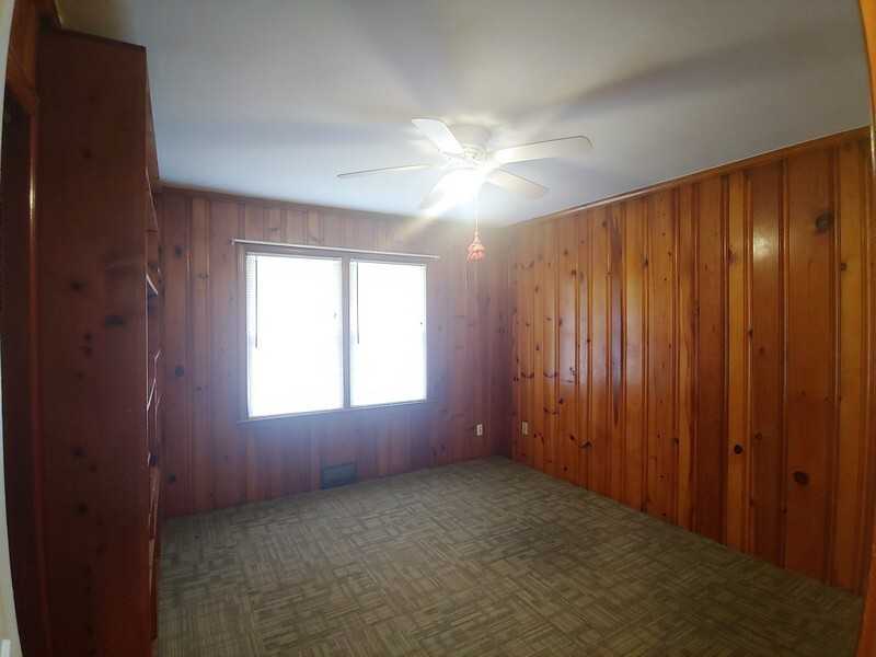 1248 Park Boulevard - Photo 3 of 10