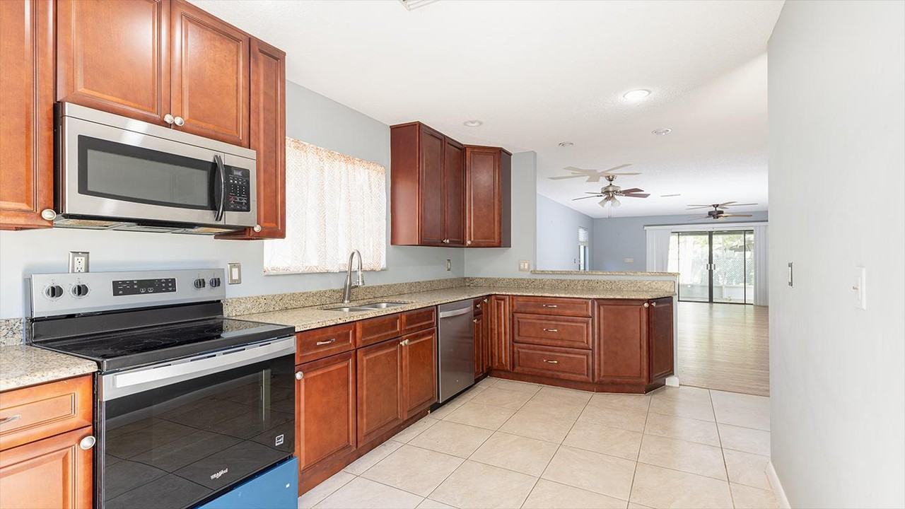 161 Pine Cone Trl - Photo 7 of 11