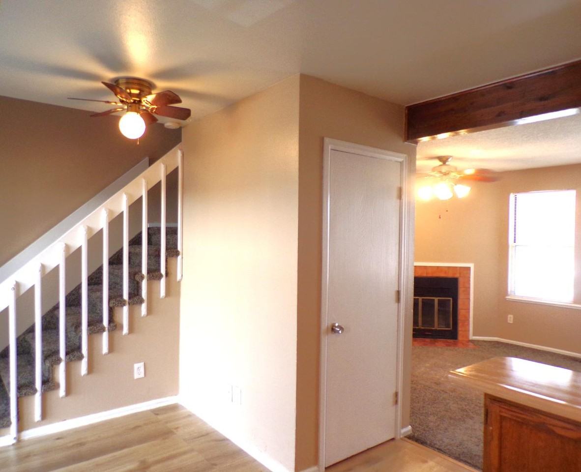 17219 E Tennessee Dr - Photo 6 of 20