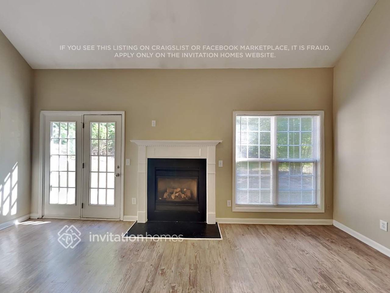467 Greyhawk Way - Photo 5 of 18
