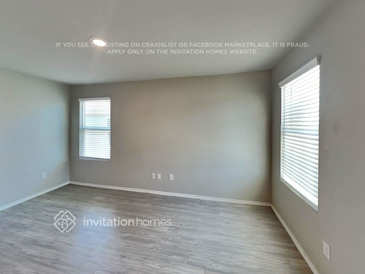 7343 Plata Cir - Photo 3 of 13