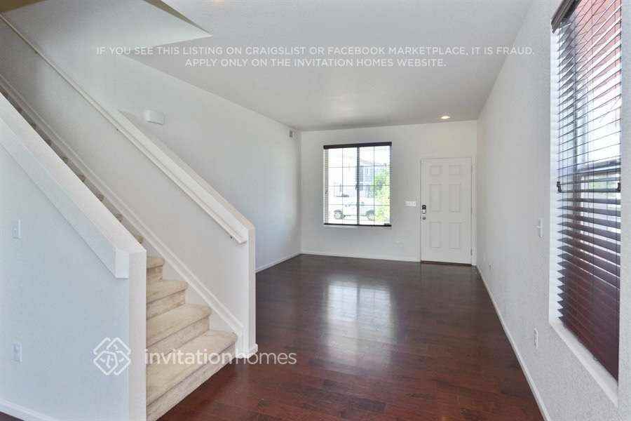 20621 Randolph Pl - Photo 4 of 21